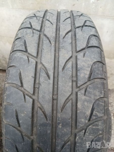 4 бр Taurus 195/60R15 летни с Дот1117 и 6+ мм мек грайфер, снимка 1