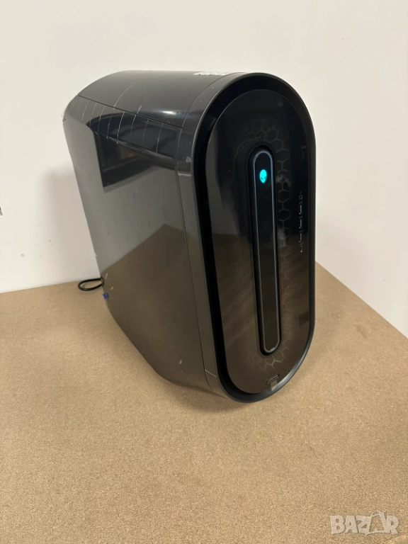 Нов Alienware Aurora13 i5-12400K/16GB/512GB+1TB/RX 6700XT 12GB, снимка 1