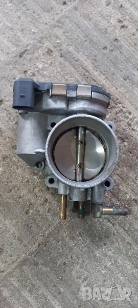 Дроселова клапа Audi A6 C5 2.8, снимка 1