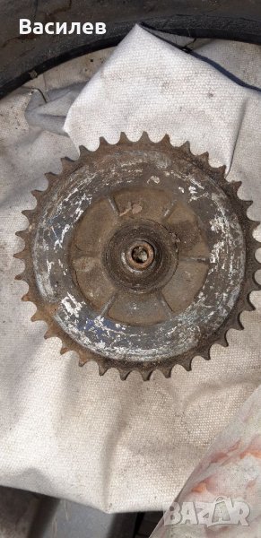 Балканче,задно зьбно колело., снимка 1