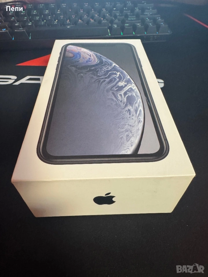 Оригинална кутия за iPhone XR 64GB + чисто нови оригинални EarPods, снимка 1