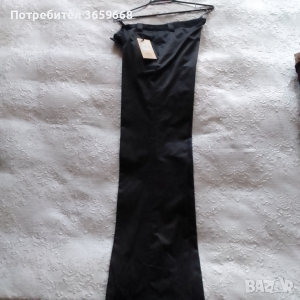 Дамски сатенен панталон,размер М.НОВ, снимка 1