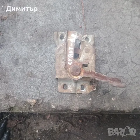 Брава Преден Капак За Сузуки Суйфт 2000г / Suzuki Swift 2000y