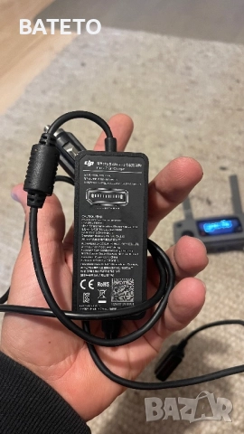 Зарядно за кола за дрон DJI Mavic 2, снимка 3 - Дронове и аксесоари - 52591852