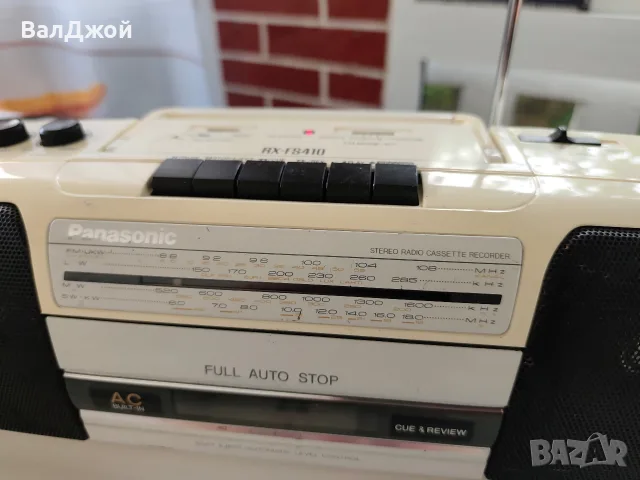 Panasonic RX-FS410 radio cassette , снимка 2 - Радиокасетофони, транзистори - 55756327