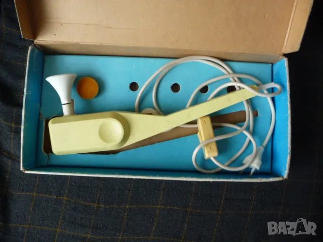 Уред за масаж масажор български стар соц времето работещ 1985 година, снимка 2 - Други - 48138423