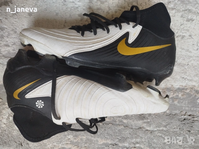 Маратонки за футбол Nike номер 41, снимка 2 - Маратонки - 53752442