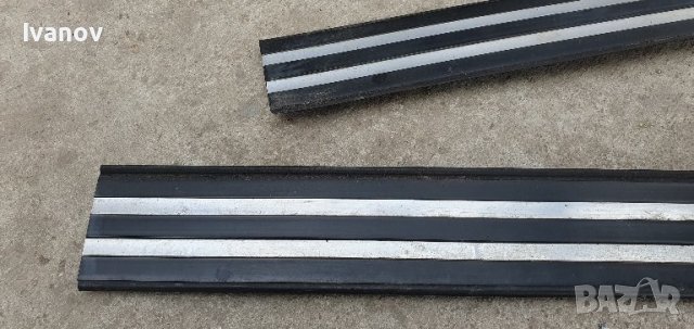 Лайсни на прага бмв е34 седан Bmw e34 door sill trim strip , снимка 3 - Части - 42229152