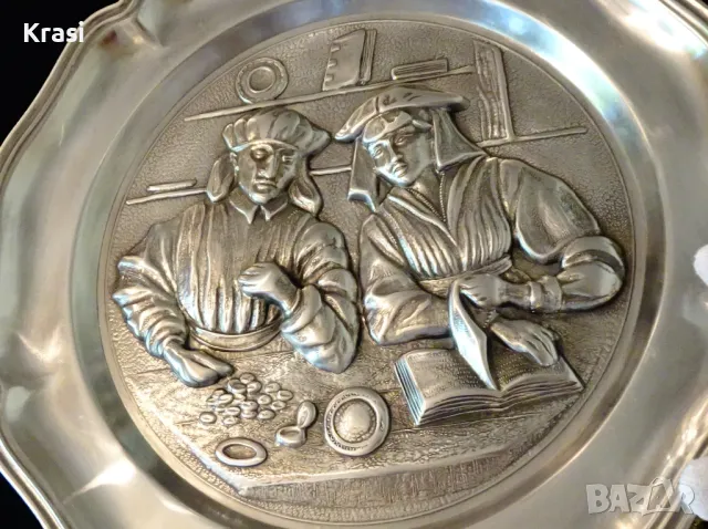 Калаена чиния,пано с авторска картина от Ренесанса. , снимка 4 - Антикварни и старинни предмети - 47496868