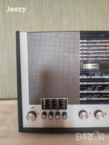 Blaupunkt Supernova – Немско транзисторно радио, снимка 6 - Радиокасетофони, транзистори - 53657388