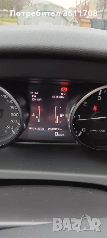 Land Rover Discovery Sport, снимка 12 - Автомобили и джипове - 53224445