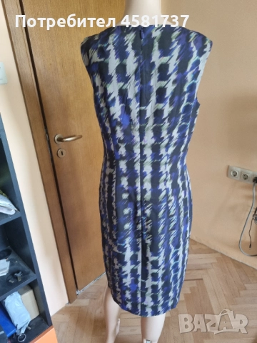 Рокля в делови стил Hugo Boss, размер M/L, снимка 4 - Рокли - 51613729