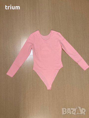 Розово боди Moschino, XS, снимка 2 - Блузи с дълъг ръкав и пуловери - 39814064