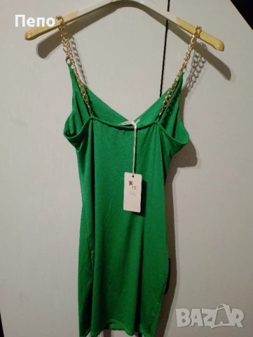 Стилна рокля, снимка 2 - Рокли - 50509503