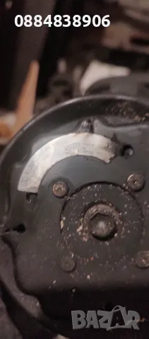 Компресор климатик DENSO A 0002307911 , снимка 2 - Части - 49054948