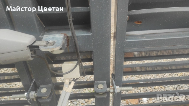 Ремонт на метални дворни и гаражни врати, снимка 3 - Гаражни врати - 33889956