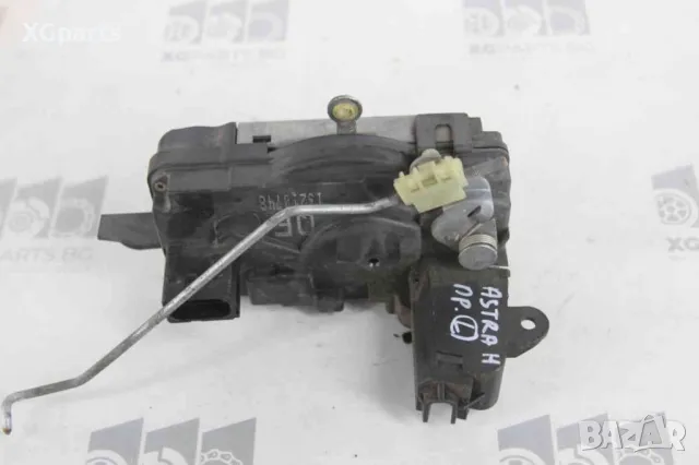Брава врата предна лява за Opel Astra H (2004-2007), снимка 3 - Части - 50397311