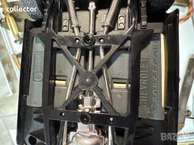 Метална количка Burago - Chevrolet Corvette. №7646, снимка 9 - Антикварни и старинни предмети - 52562352