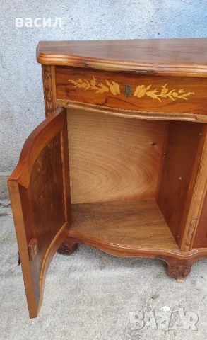Старинен бюфет , снимка 5 - Бюфети - 51291514