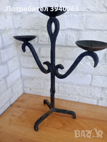 Стар свещник от ковано желязо, снимка 2 - Други ценни предмети - 53207824