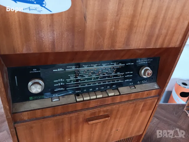 Респром А-104 Радиограмофон, снимка 3 - Радиокасетофони, транзистори - 48657014