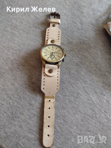 Дизайнерски марков дамски часовник много красив с кожена каишка перфектен - 21838, снимка 4 - Дамски - 36236439