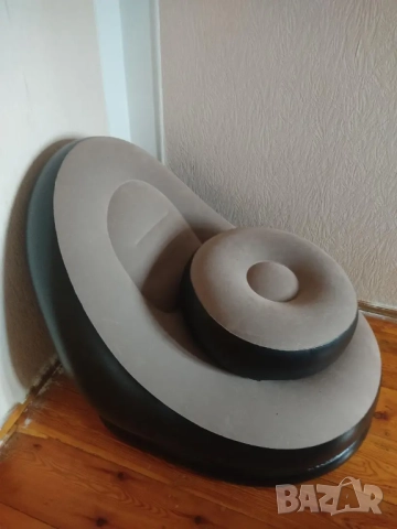 Преносимо надуваемо кресло и табуретка  