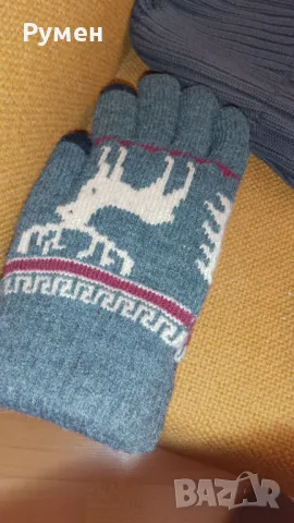 Два броя мъжки зимни шапки и два броя ръкавици, снимка 3 - Шапки - 47762052