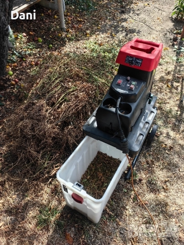 Дробилка за клони Gardol,валцова 2800w , снимка 3 - Градинска техника - 51720013