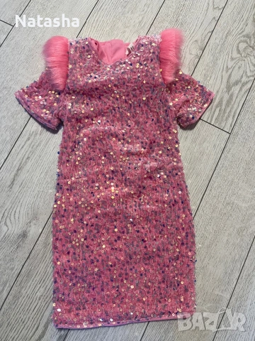 Рокля с пайети  за момиче., снимка 3 - Детски рокли и поли - 53149725