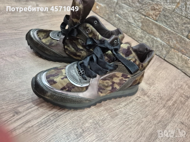 Спортни обувки 38