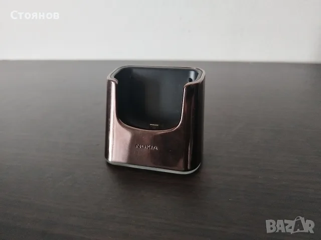DT-19 зарядна док станция за Nokia 8800 Arte BRONZE, снимка 2 - Зарядни за кола - 56138934