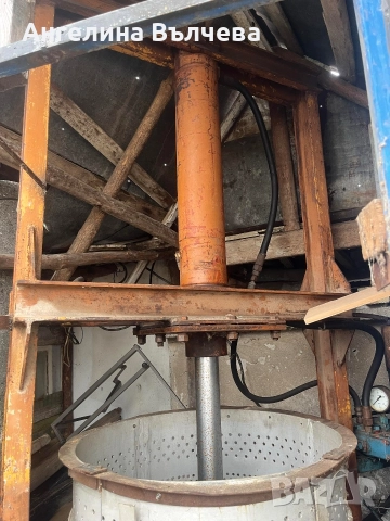 Хидравлична преса двойно действаща с МАСЛЕНА СТАНЦИЯ , снимка 2 - Селскостопанска техника - 52856184