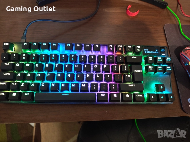 Геймърска клавиатура Steelseries Apex Pro TKL Wireless, снимка 2 - Клавиатури и мишки - 52544706