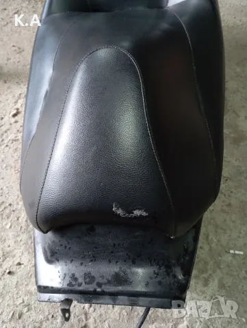 Седалка Yamaha Majesty 250, снимка 2 - Части - 49742352
