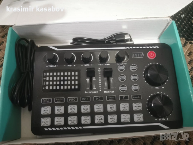 НОВ Комплект звукова карта с кондензаторен микрофон SF-920 