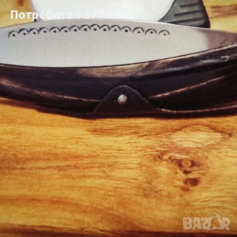 Стара сойка от биволски рог с орнаменти н, снимка 4 - Антикварни и старинни предмети - 51308235