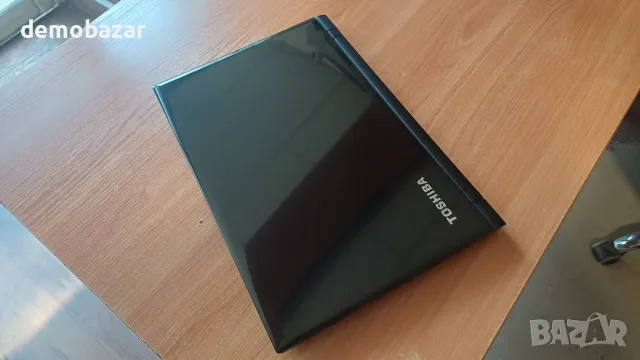 15.6' Toshiba Pentium Quad Core/8GB RAM/128GB SSD  гланцов лаптоп , снимка 2 - Лаптопи за дома - 55903124