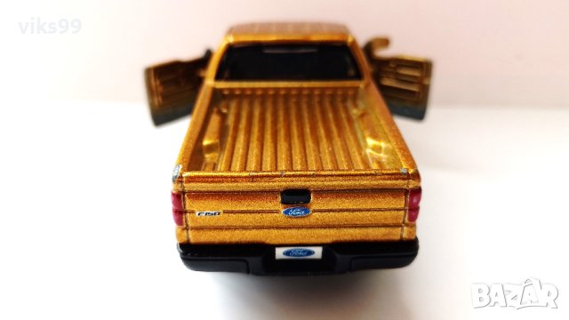 Ford F-150 XL 1:50 Maisto Gold Metallic, снимка 3 - Колекции - 42055601