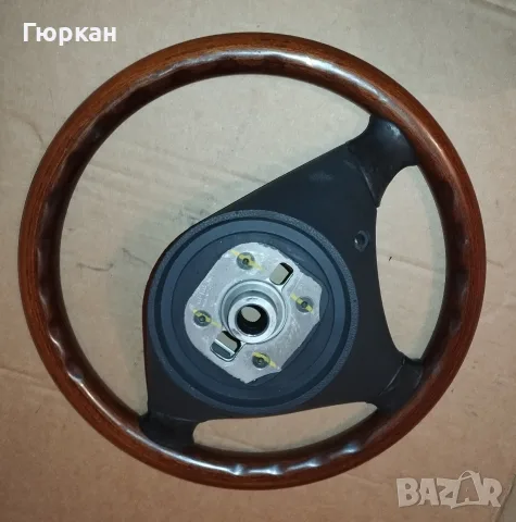 Оригинална MOMO Волан за Alfa Romeo, снимка 3 - Части - 56108534