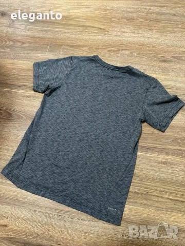 Юношеска тениска NIKE T-SHIRT DB MESH SWOOSH ATHLETE , L/154 размер , снимка 5 - Тениски - 53862723