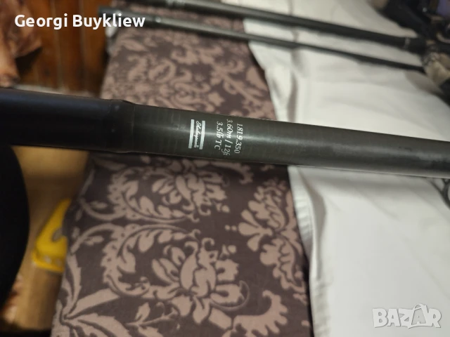 Въдици Шекспир и макари риоби, снимка 2 - Въдици - 50650499