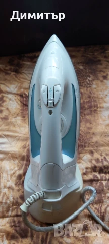 Продавам ютия Филипс със стойка 