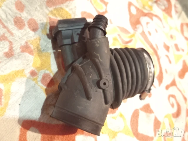 Гумен маншон на дросела за BMW E36 316i - M43, снимка 3 - Части - 51278078