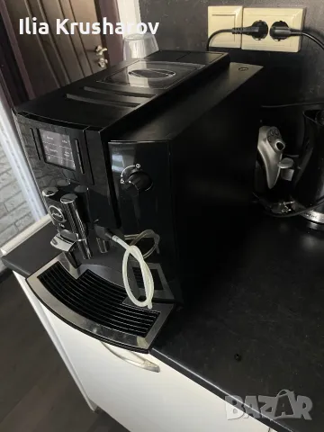 Кафемашина Jura E60 PianoBlack, снимка 3 - Кафемашини - 48927424