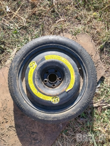 Здравейте продавам гума патерица от фолксваген 125 70 16