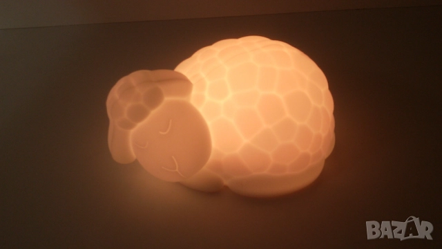 Нощна лампа овца с батерии, снимка 5 - Настолни лампи - 51778742