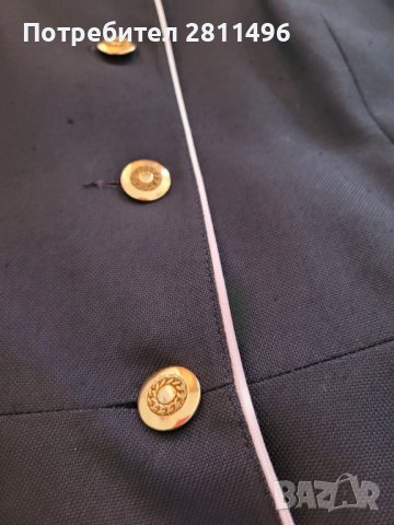 Елегантно сако Louis Feraud размер 38 - S, снимка 5 - Сака - 39997819