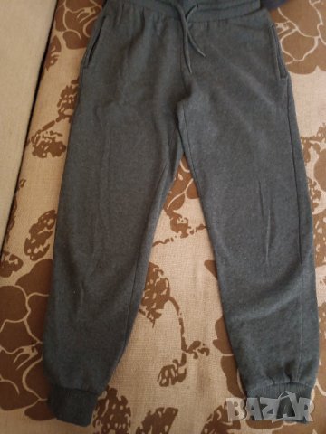 Блуза+долнище , снимка 2 - Детски анцузи и суичери - 41430603