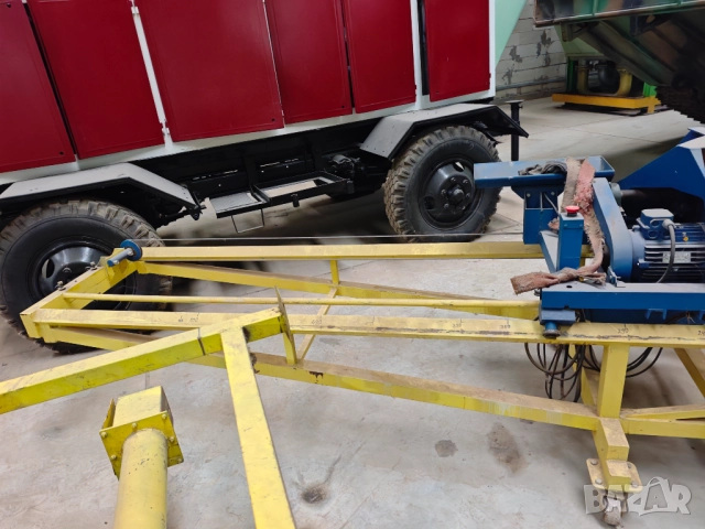 Машина за обкрайчване на дървен профилиран материал, снимка 4 - Други машини и части - 51995258